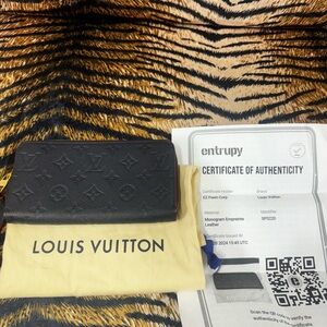 Louis Vuitton Taupe Glacé Emprinte Zippy Wallet